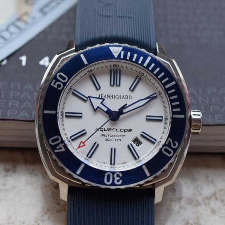   实拍图鉴赏  之尚维沙 Aquascope系列 60400-11D401-FK4A腕表