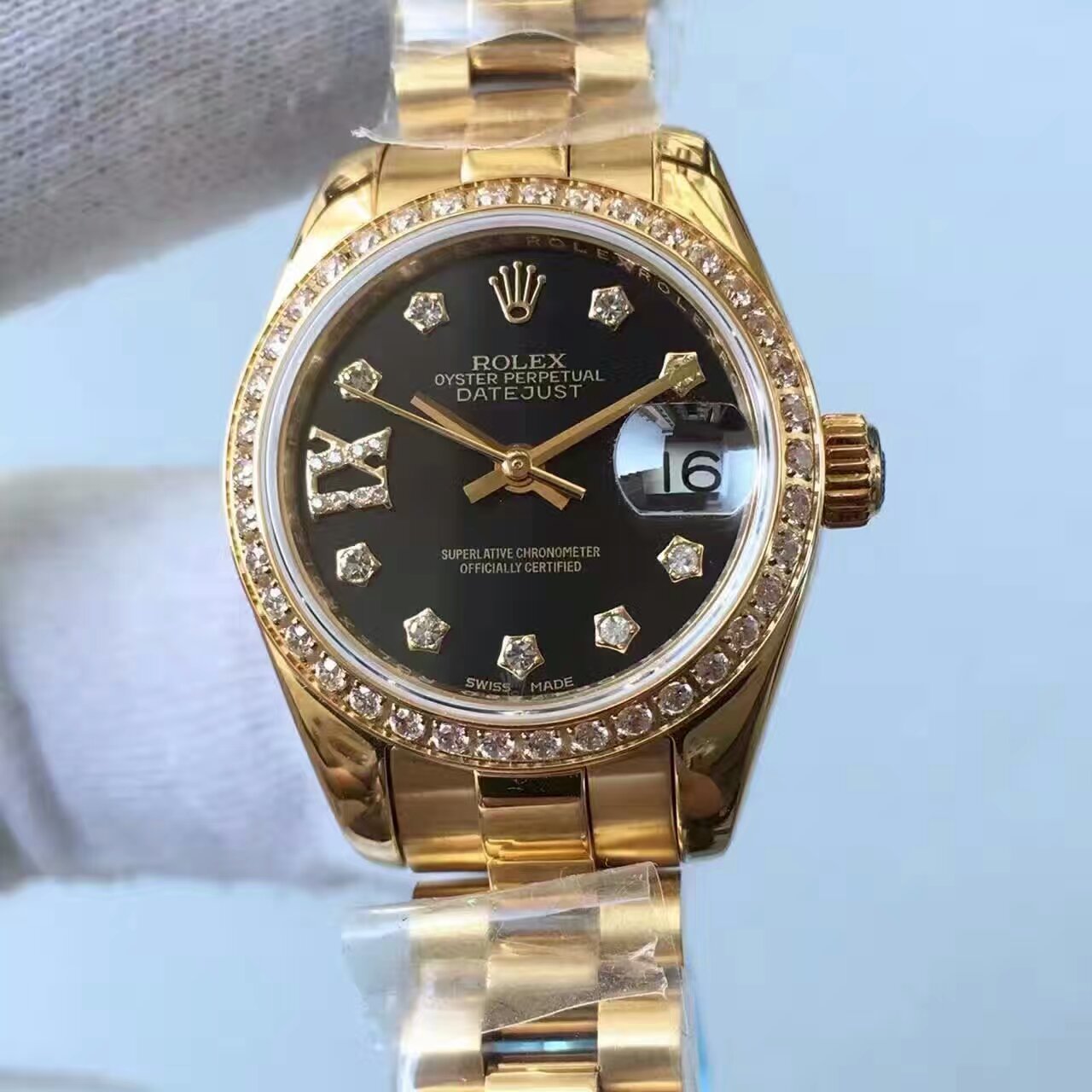   台湾厂劳力士女装日志型系列黑面表盘女士腕表 / R150