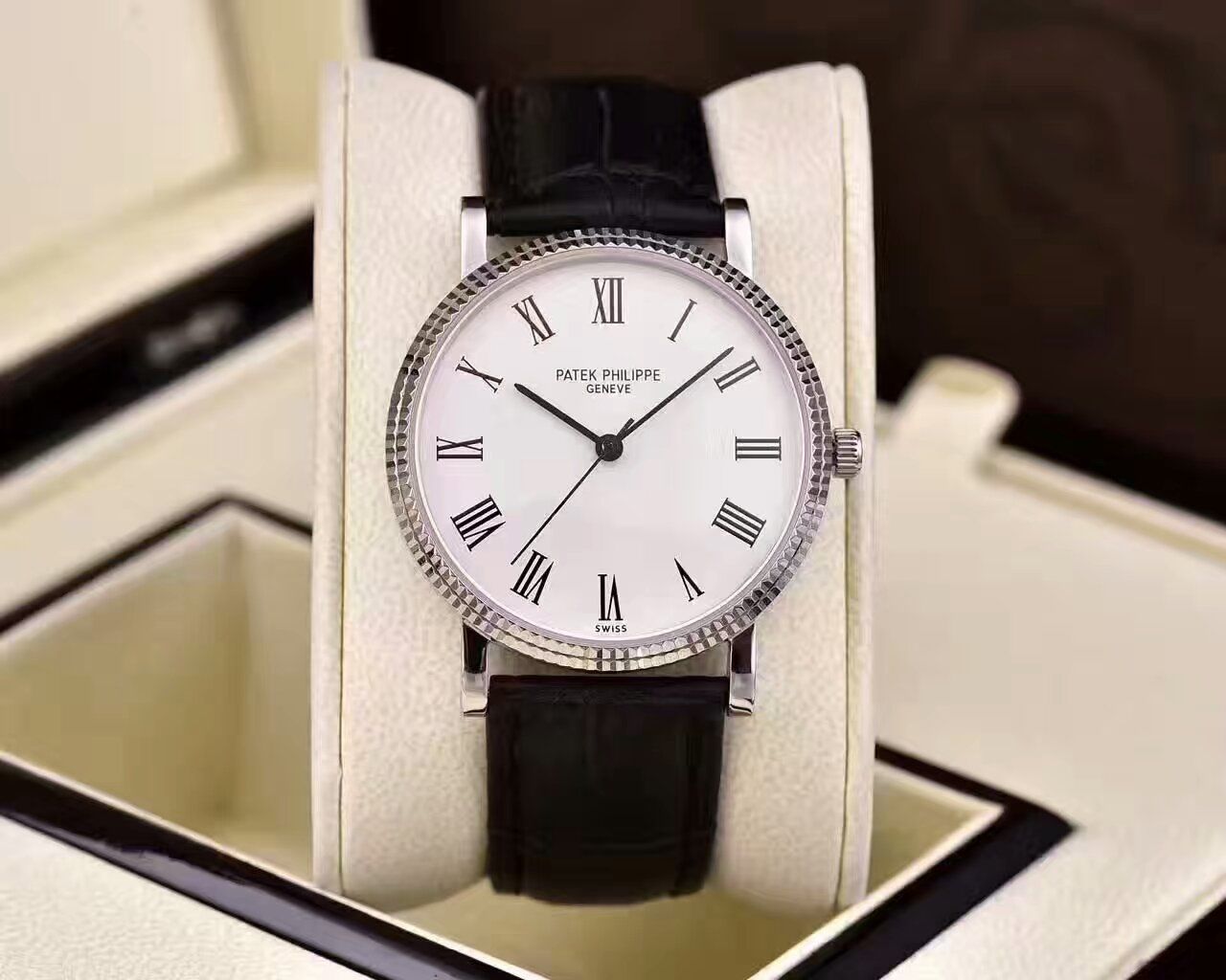   HK厂高百达翡丽古典表系列5120G-001腕表 / BD190