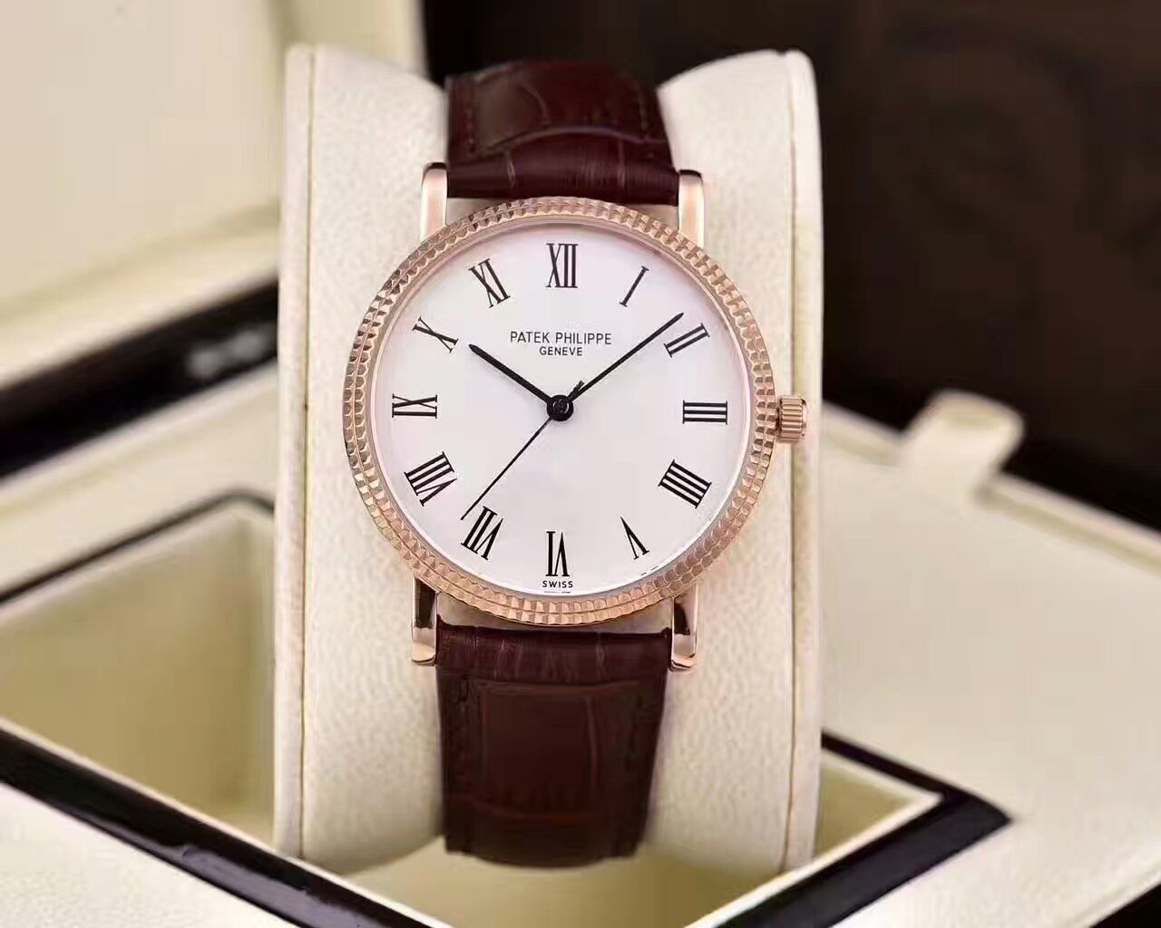   HK厂高百达翡丽古典表系列5120G-001腕表 / BD190