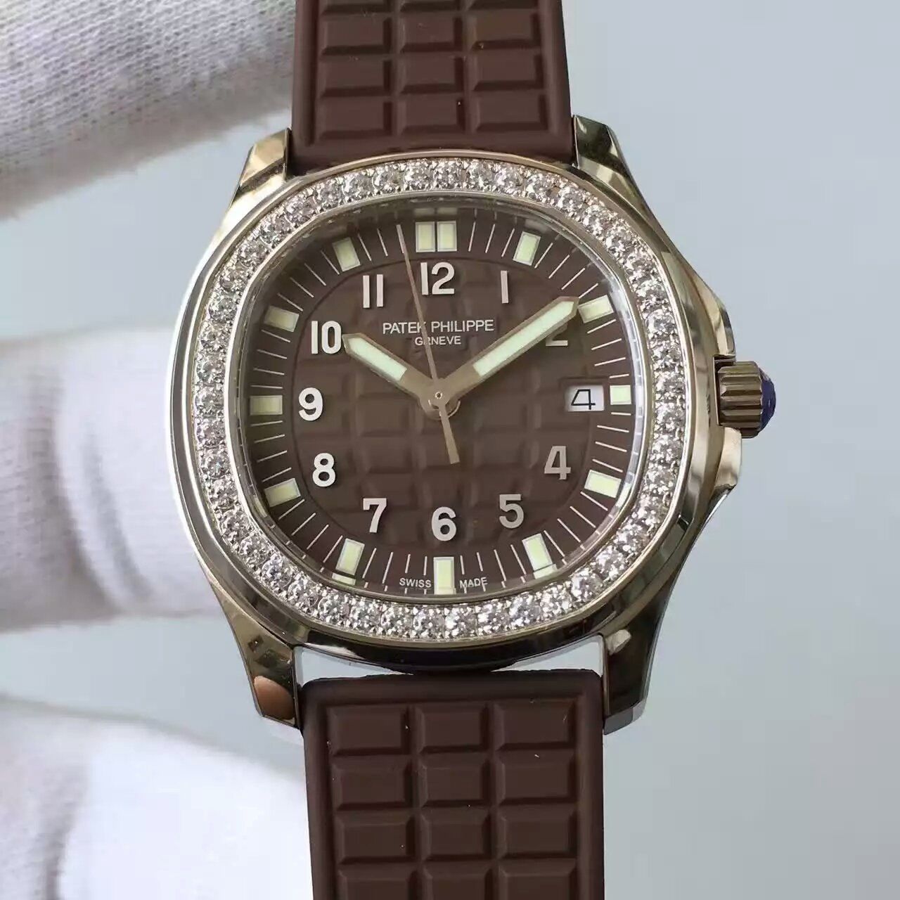   BP厂百达翡丽AQUANAUT系列5067A-023女士腕表 / BD187