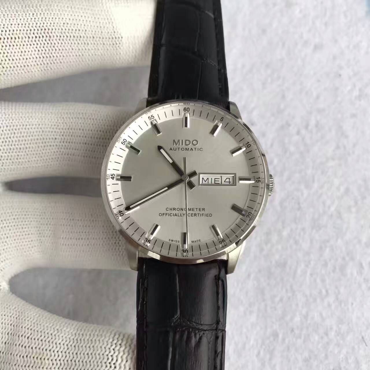   台湾厂美度指挥官系列M021.431.16.031.00腕表