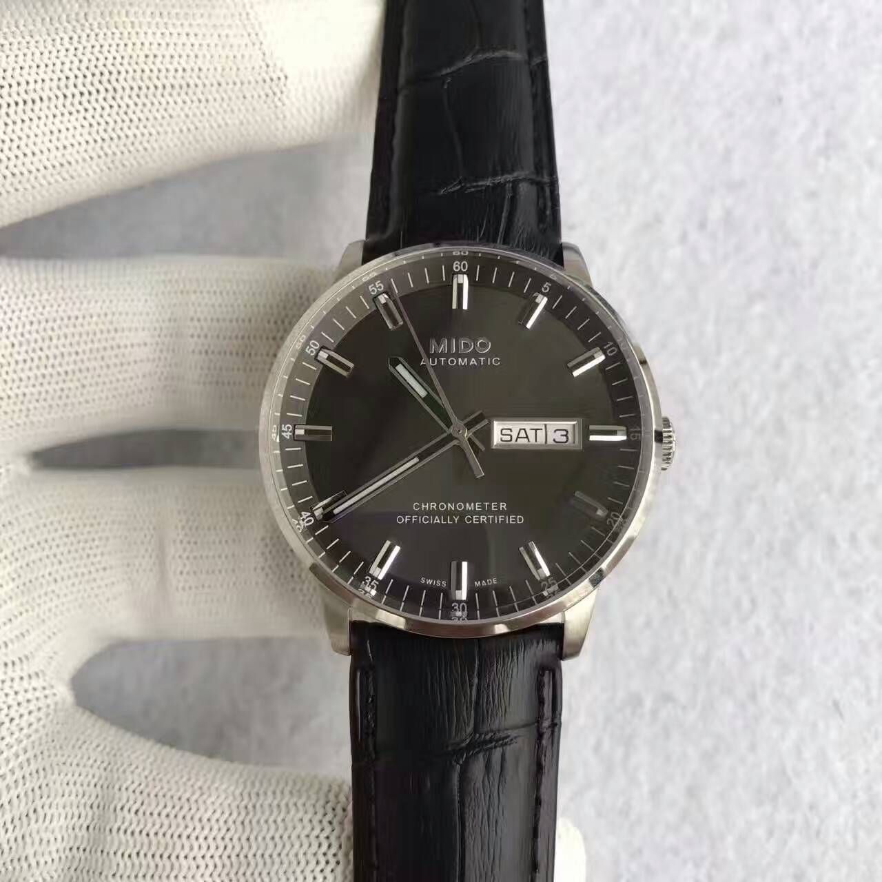   台湾厂美度指挥官系列M016.430.16.061.22腕表