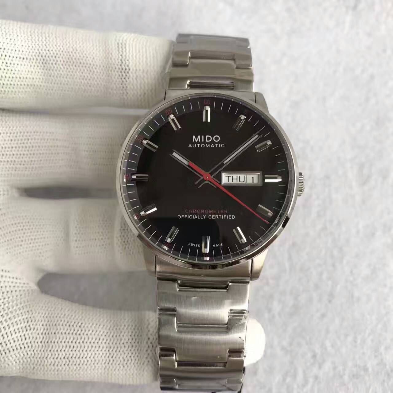   台湾厂美度指挥官系列M021.431.11.051.00腕表