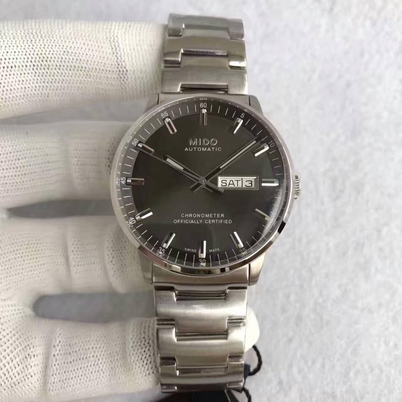   台湾厂美度指挥官系列M021.431.11.061.00腕表