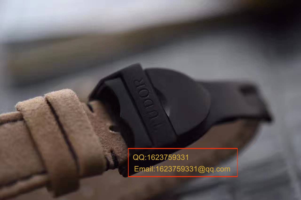   ZF厂高帝舵《杜卡迪大魔鬼》FASTRIDER BLACK SHIELD系列42000CN皮带腕表 / DTBC005