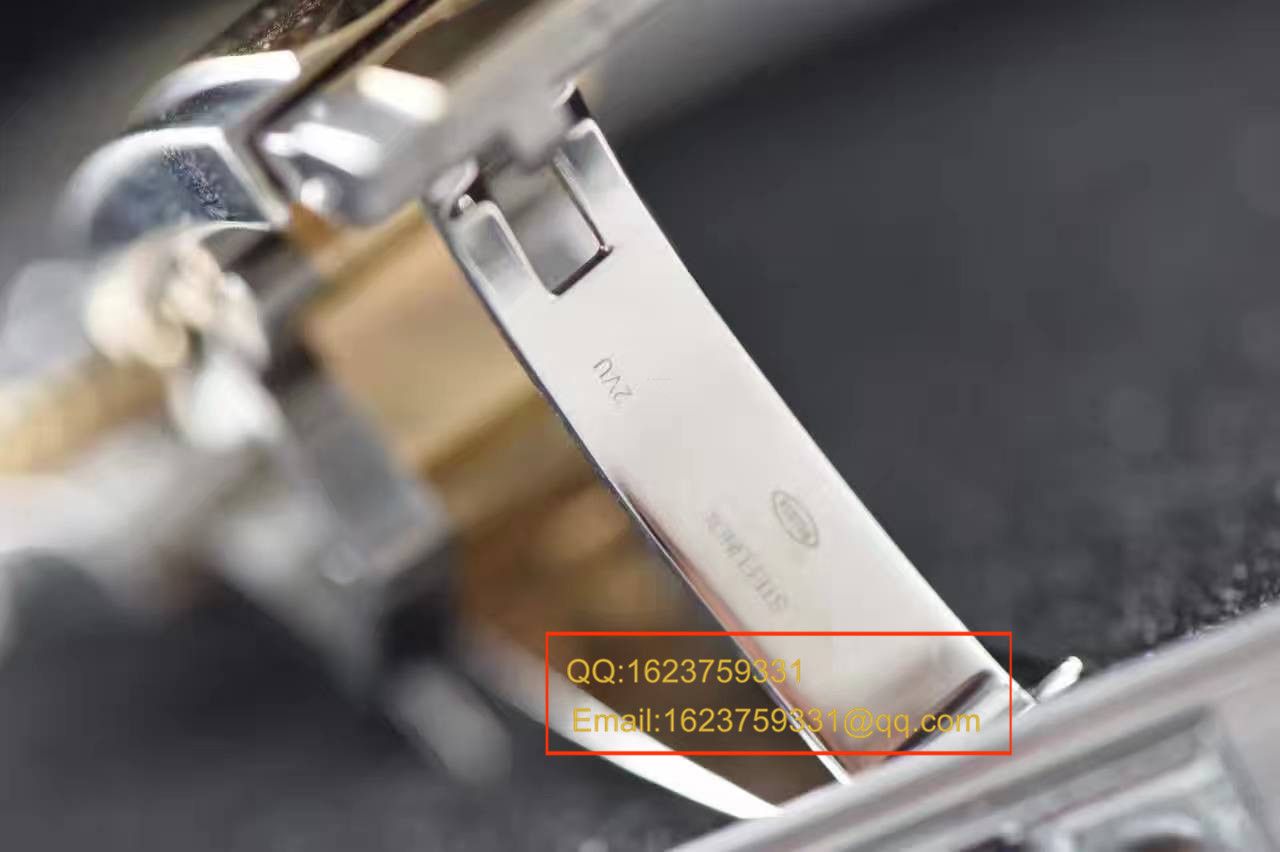   视频解析  N厂V7版之劳力士潜航者型116612-LN-97203《18K真金版》 / RCF125