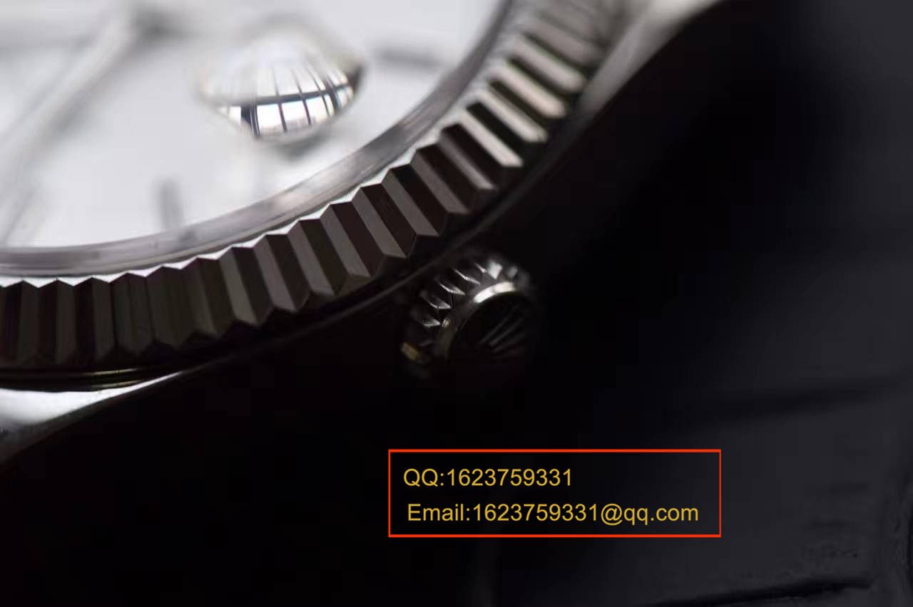   EW厂劳力士星期日历型系列228239银面表盘男表 / RBA116