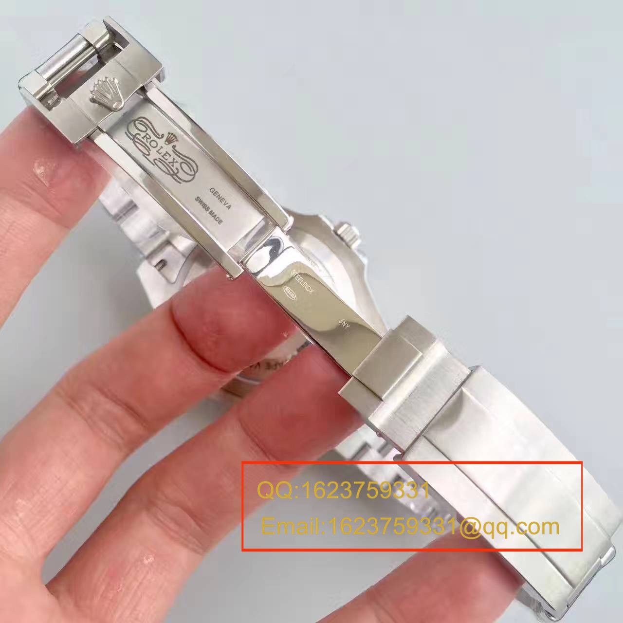   N厂劳力士V7特别版 美国殿堂级街头品牌SUPREME，与Rolex推出的订制版 / R026