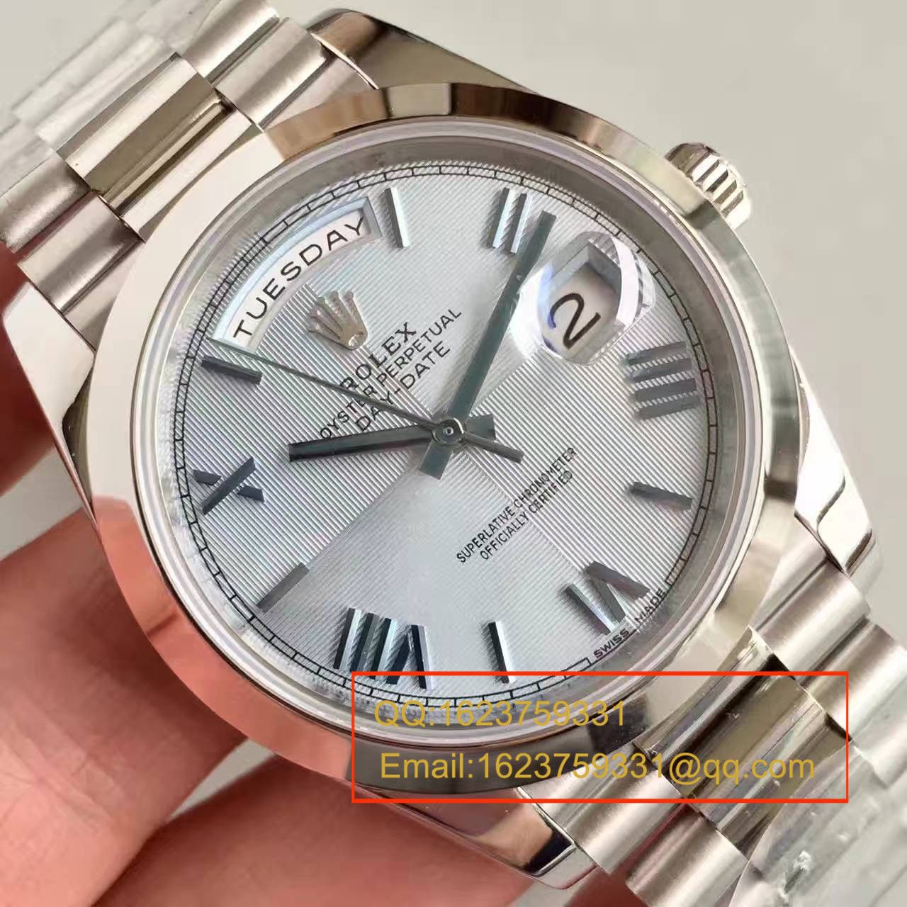   N厂高劳力士星期日历型系列228206冰蓝暗纹盘男士机械腕表 / RBE067