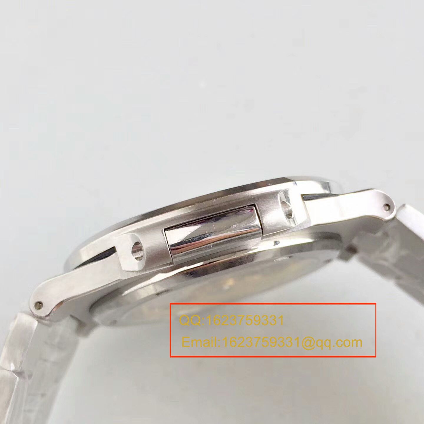   PF  百达翡丽运动系列5711G 白金腕表钢带款(鹦鹉螺) / BDBC201