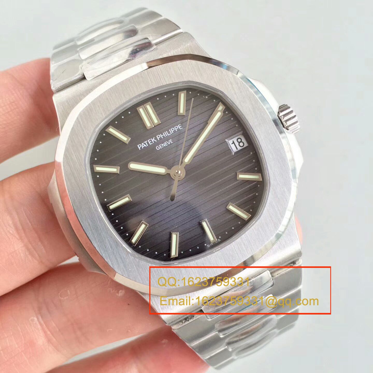   PF  百达翡丽运动系列5711G 白金腕表钢带款(鹦鹉螺) / BDBC201