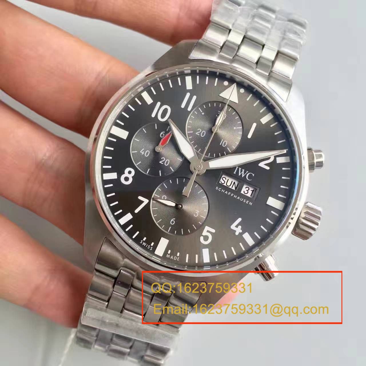   ZF厂出品  万国飞行员系列  IW377719 喷火战机计时机械手表 / WG172