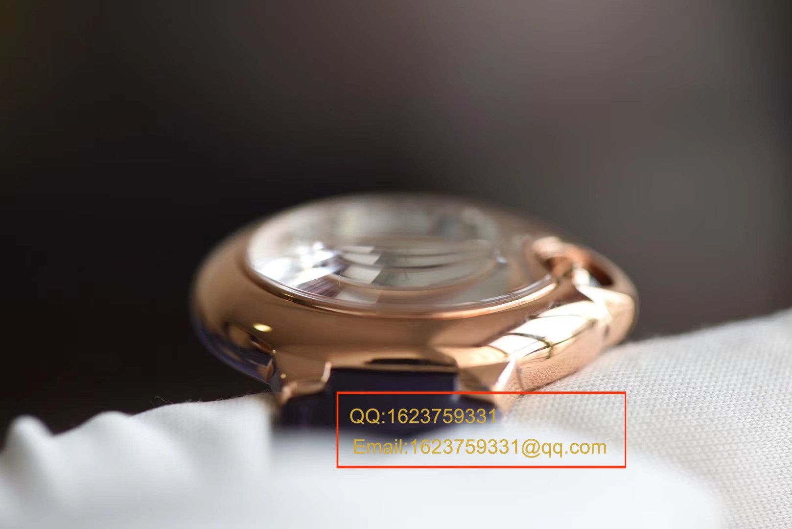   HBBV6  卡地亚蓝气球系列WE902050女士小号蓝气球28毫米石英腕表 / K131