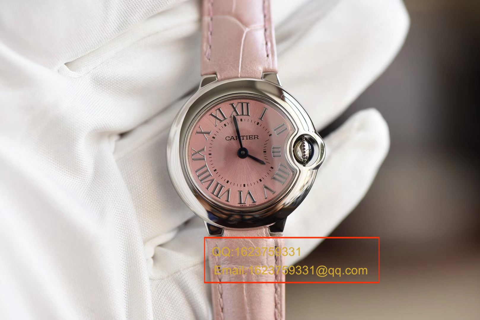   HBBV6高卡地亚蓝气球系列W6920038小号蓝气球28毫米女士石英腕表 / K132