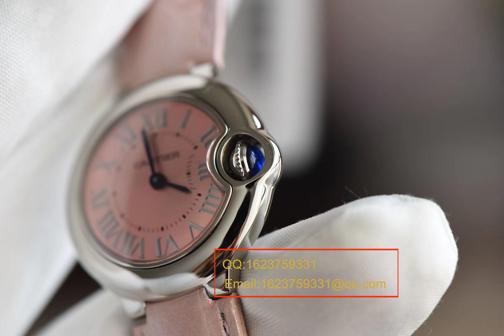   HBBV6高卡地亚蓝气球系列W6920038小号蓝气球28毫米女士石英腕表 / K132