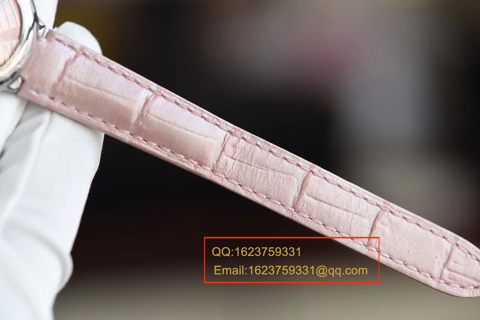   HBBV6高卡地亚蓝气球系列W6920038小号蓝气球28毫米女士石英腕表 / K132