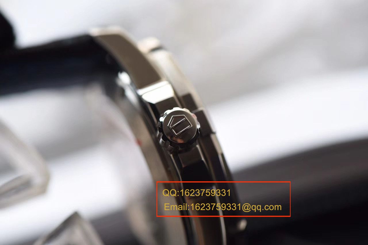   HBBV6  泰格豪雅竞潜系列WAY211B.FC6363腕表 / TGAH051