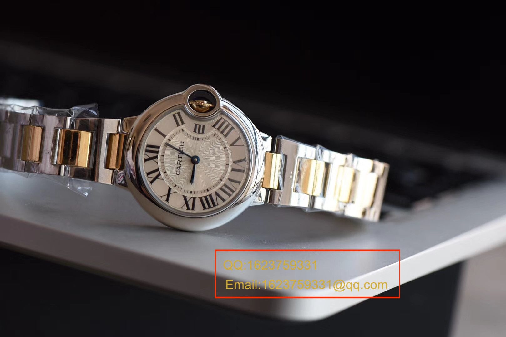   HBBV6  卡地亚蓝气球系列W69008Z3女士33/36毫米间金石英腕表 / K138