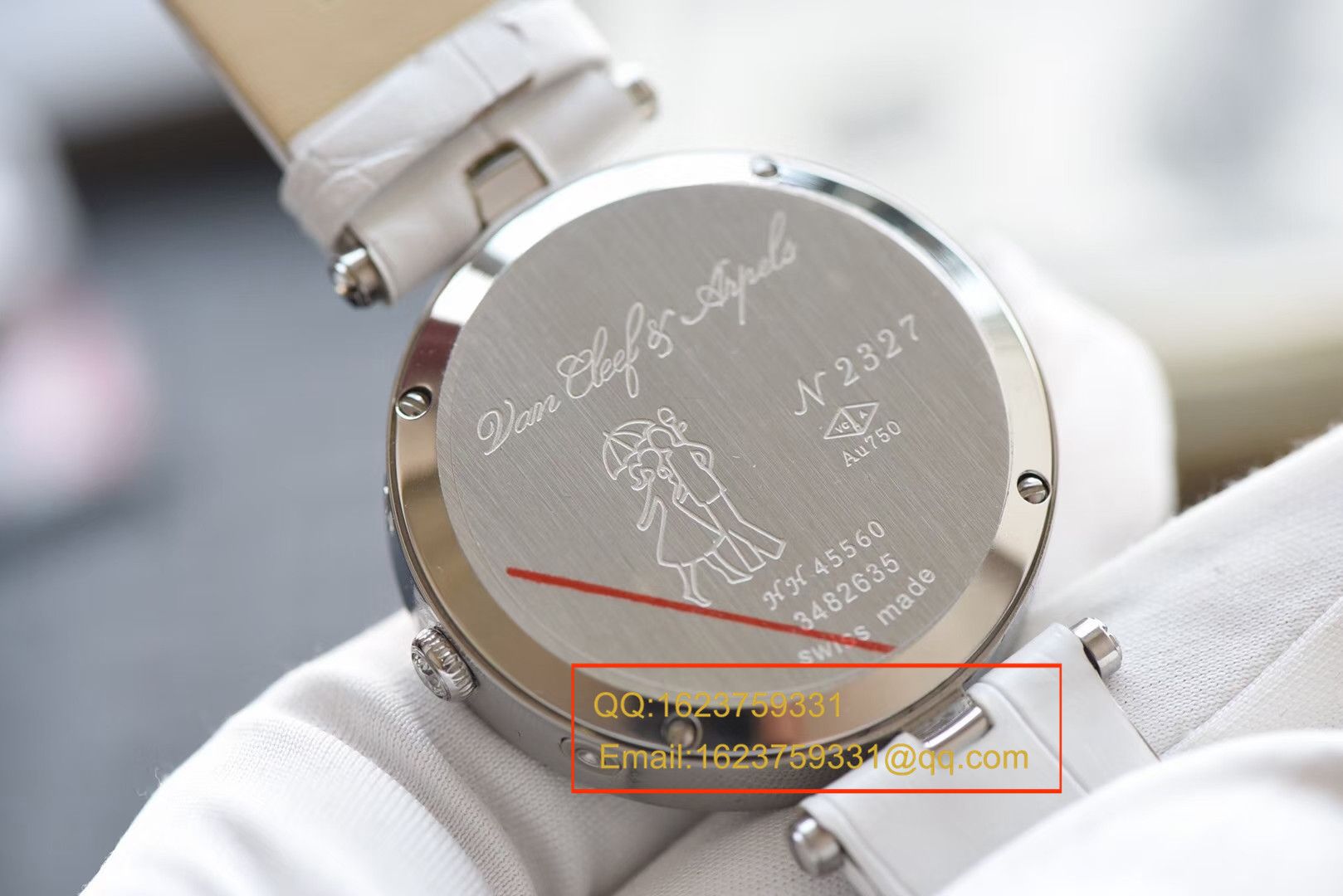 Van Cleef & Arpels梵克雅宝诗情人桥意复杂功能腕表系列VCARN9VI00腕表 / 梵克雅宝 VCA01