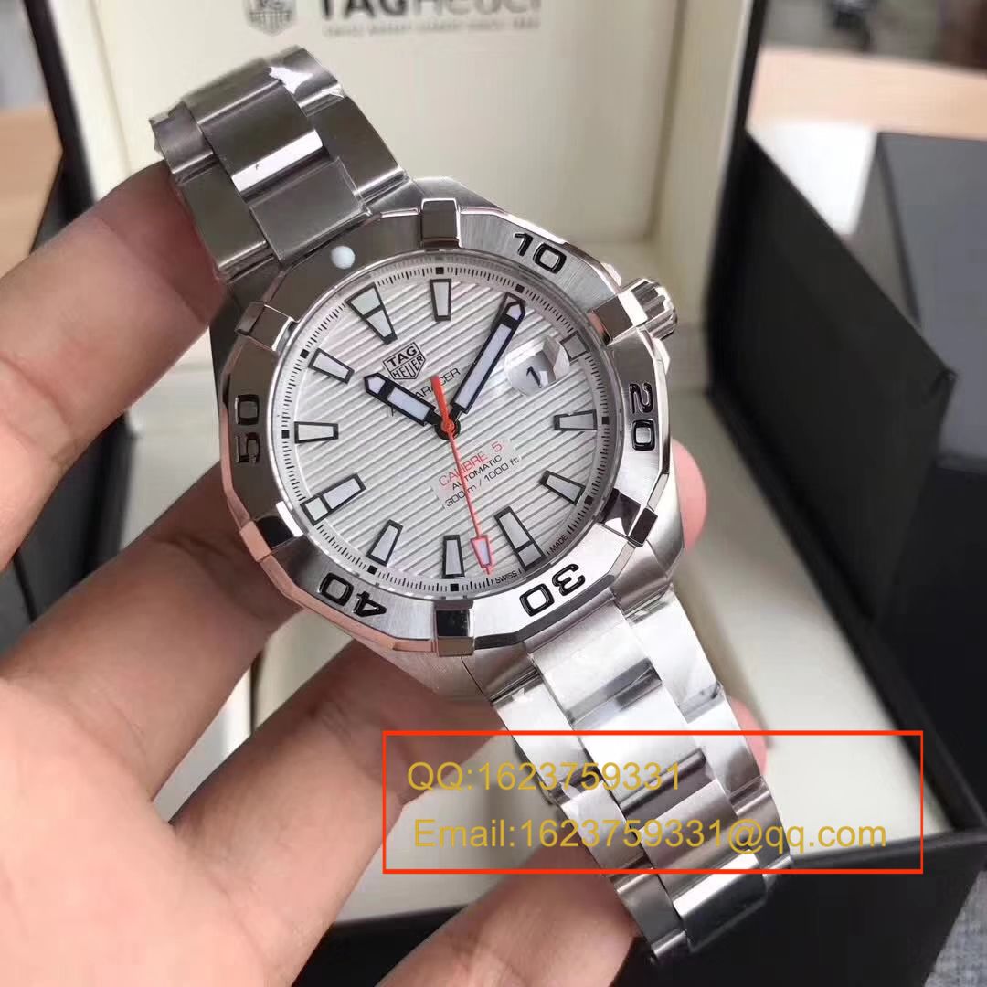   原单正品  泰格豪雅竞潜系列WAY2013.BA0927 、 WAY2010.BA0927《黑面》、WAY2012.BA0927《蓝面》腕表 / TG054