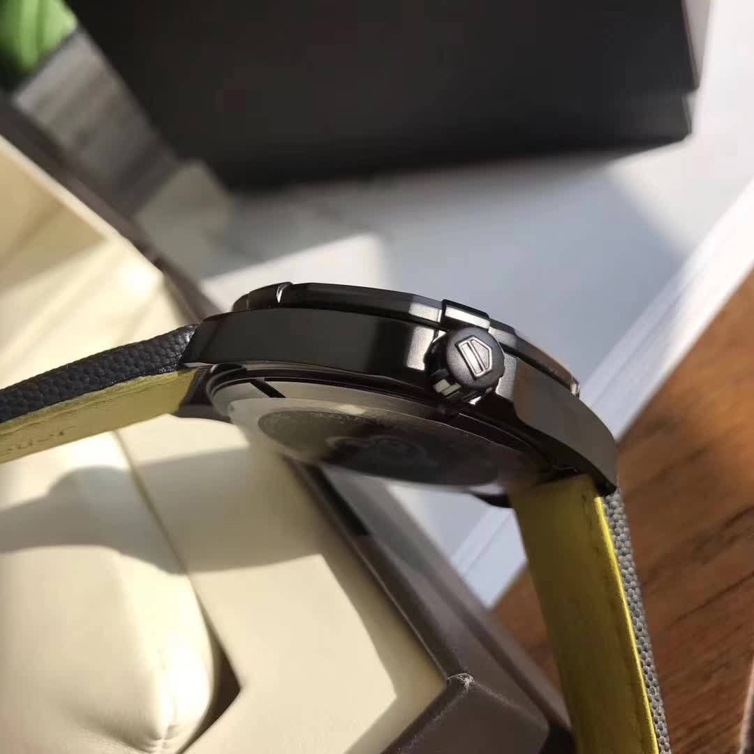   原单正品  泰格豪雅竞潜系列WAY218A.FC6362腕表 / TG055