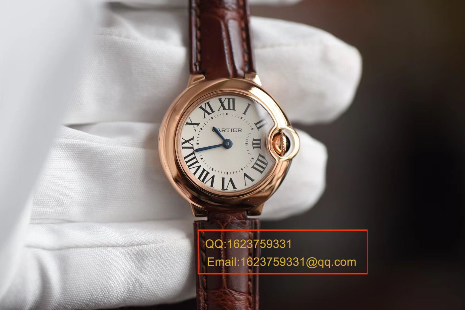   HBBV6  卡地亚蓝气球系列小号蓝气球28毫米石英W6900256女士腕表《配鳄鱼皮》 / K139