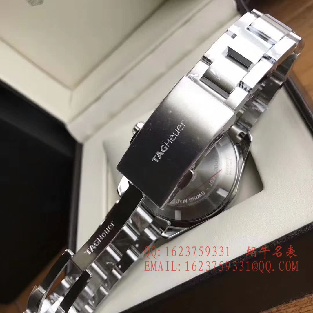   原单正品  泰格豪雅竞潜系列WAY2013.BA0927 、 WAY2010.BA0927《黑面》、WAY2012.BA0927《蓝面》腕表 / TG054