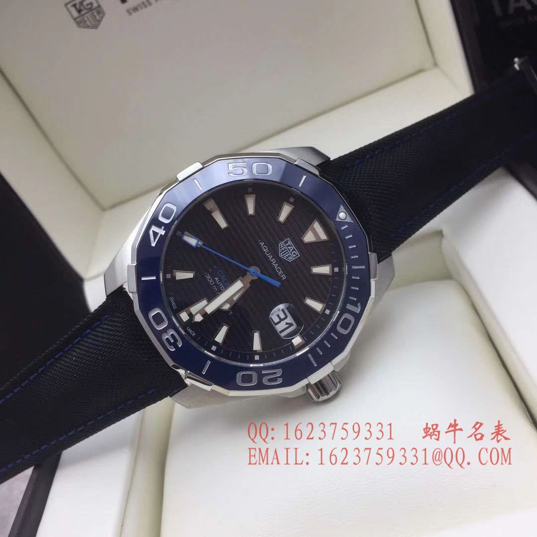   原单正品  泰格豪雅竞潜系列WAY2013.BA0927 、 WAY2010.BA0927《黑面》、WAY2012.BA0927《蓝面》腕表 / TG054