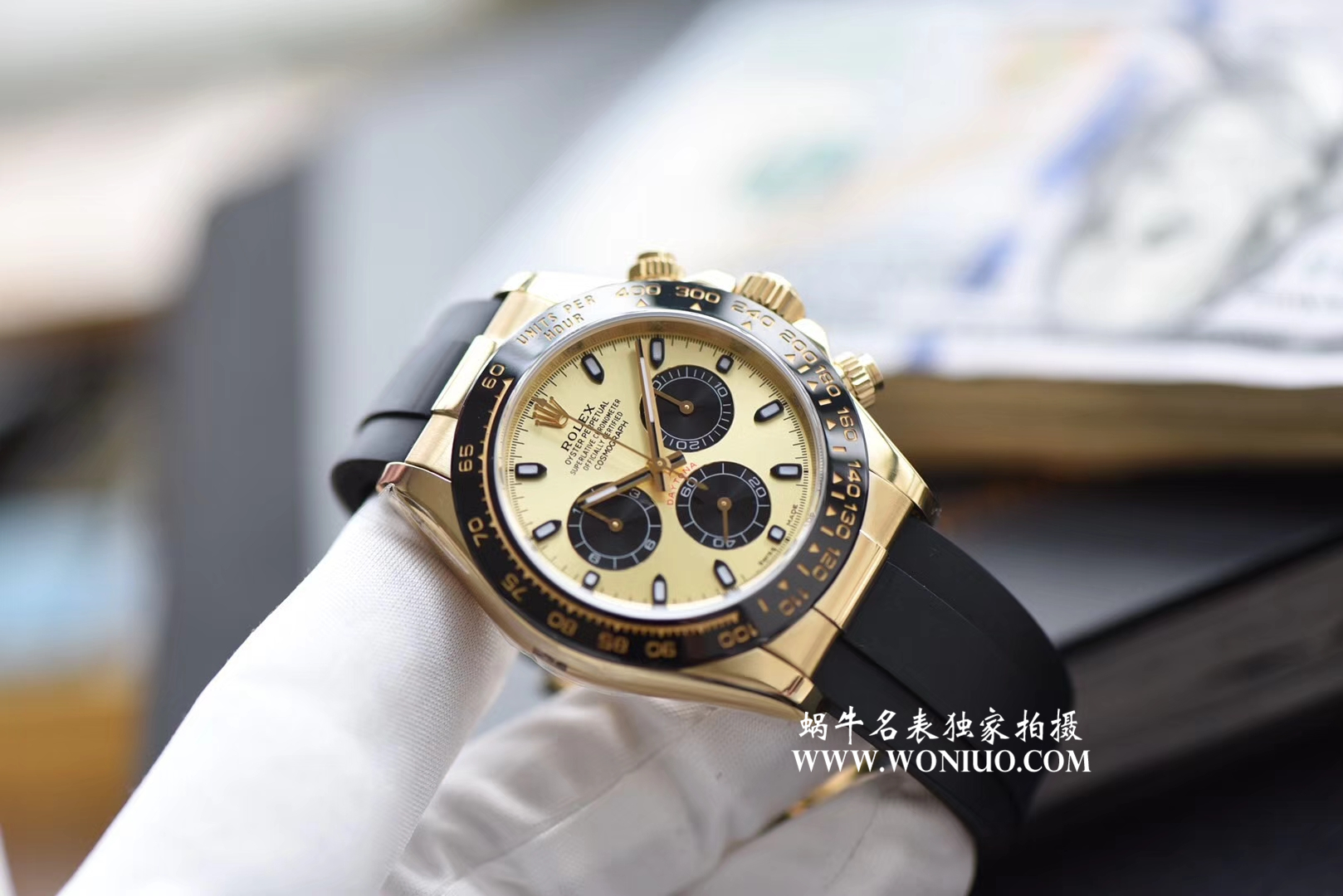   AR  劳力士宇宙计型迪通拿系列黄金面116518LN腕表 / R202