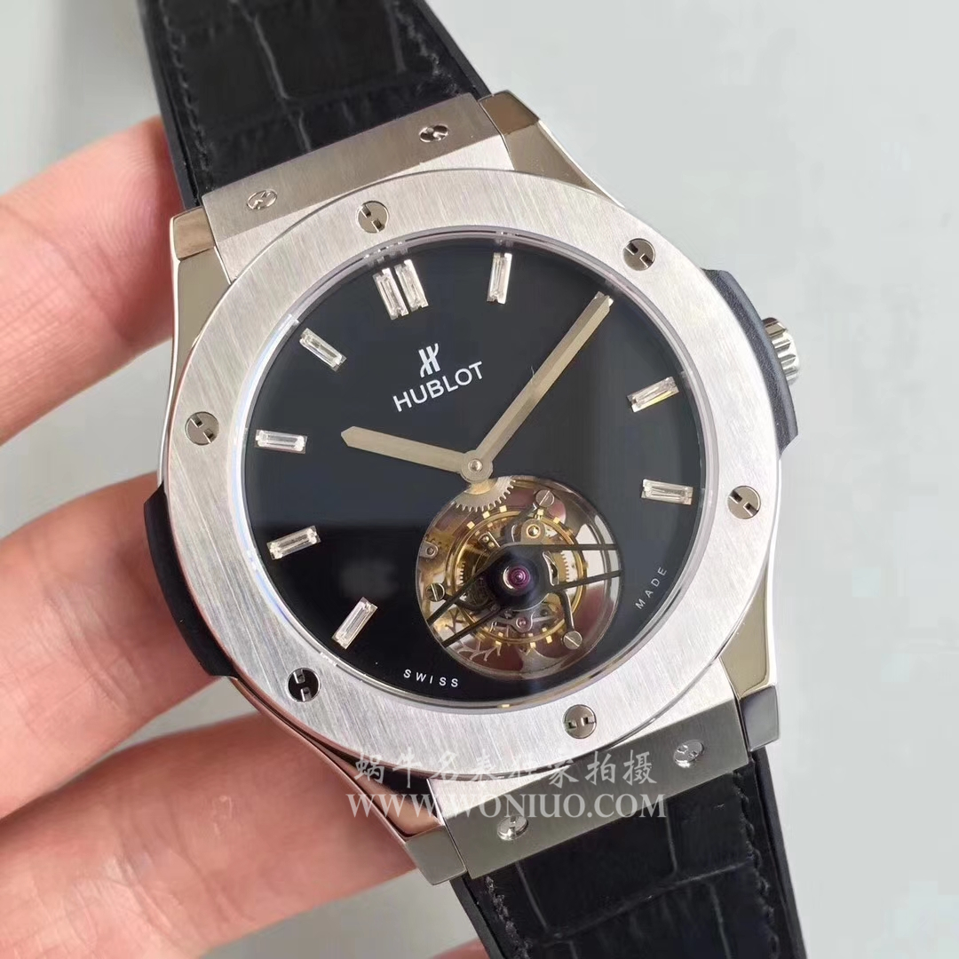   TF  宇舶经典融合系列 505.CS.1270.VR陀飞轮腕表 / YB052