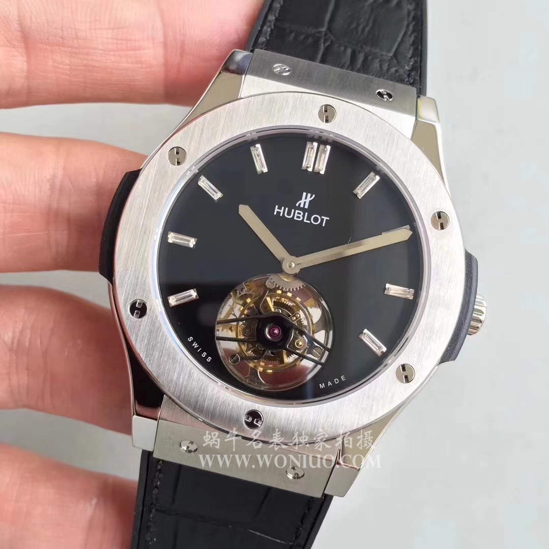   TF  宇舶经典融合系列 505.CS.1270.VR陀飞轮腕表 / YB052