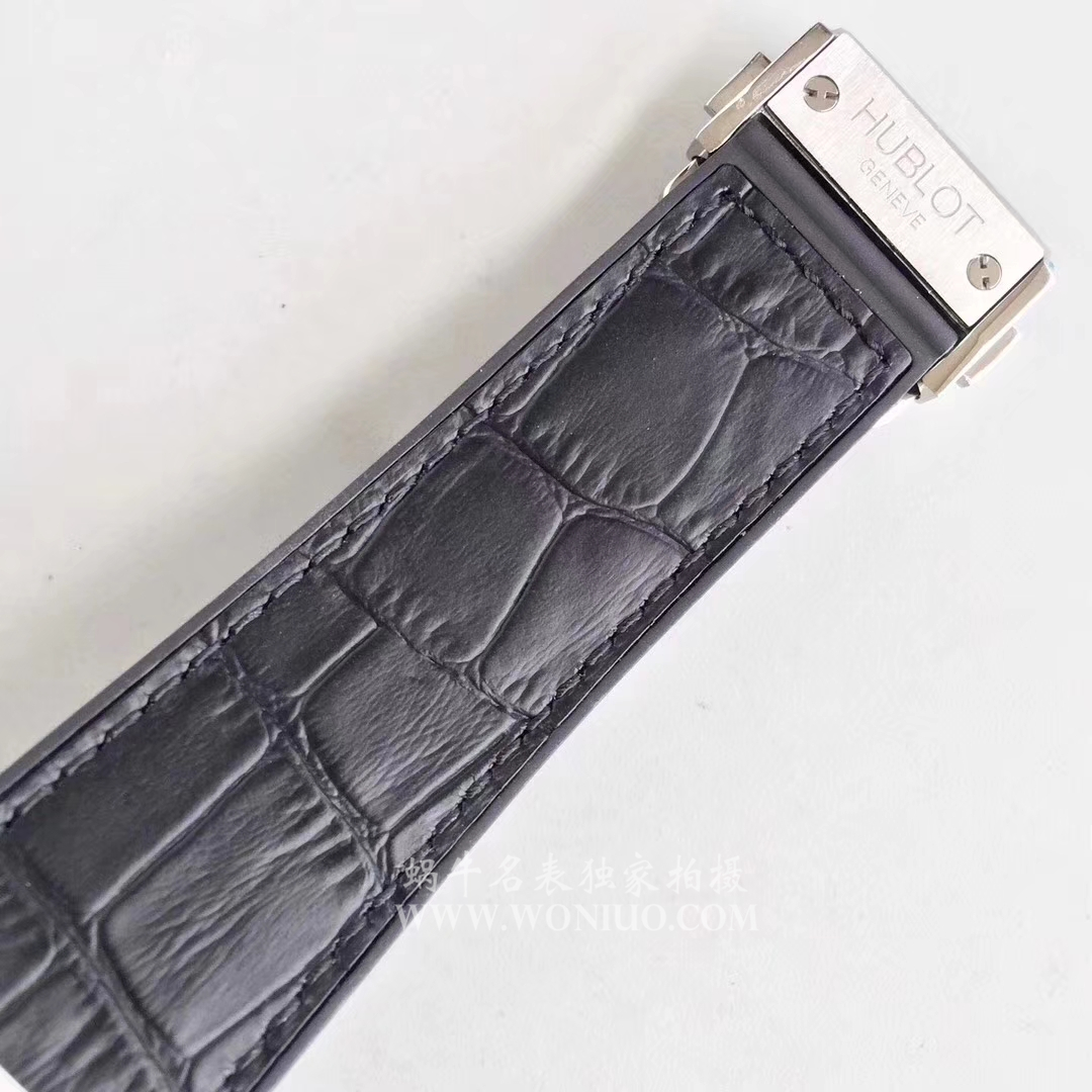   TF  宇舶经典融合系列 505.CS.1270.VR陀飞轮腕表 / YB052