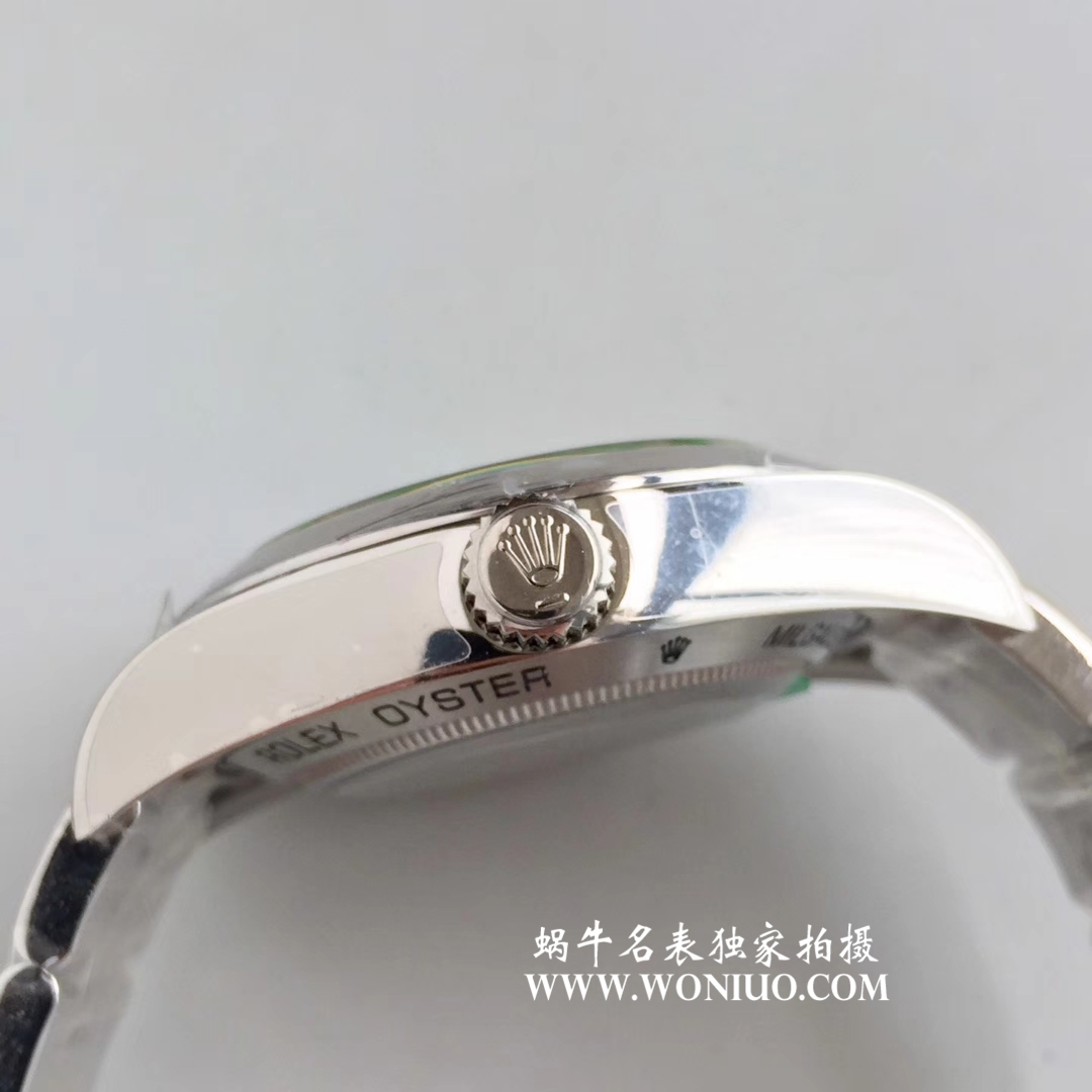   AR  劳力士116400-GV-72400蓝盘腕表《蓝面闪电》116400-GV-72400黑盘腕表《黑面闪电》 / R206