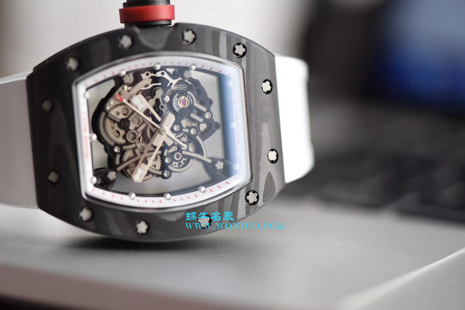   KV  理查德.米勒RICHARD MILLE男士系列RM 055碳纤维白面橡胶带新款 / RM 055C