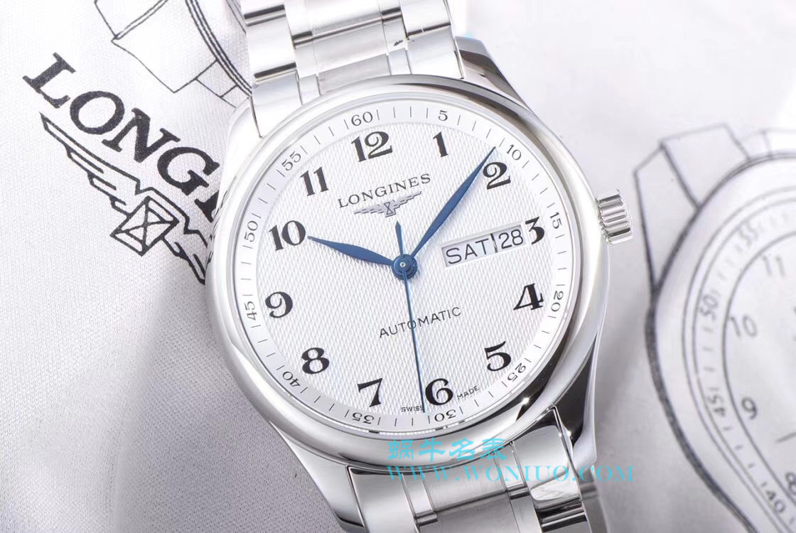   LG  浪琴名匠系列星期日历双历L2.755.4.78.3腕表 / L099