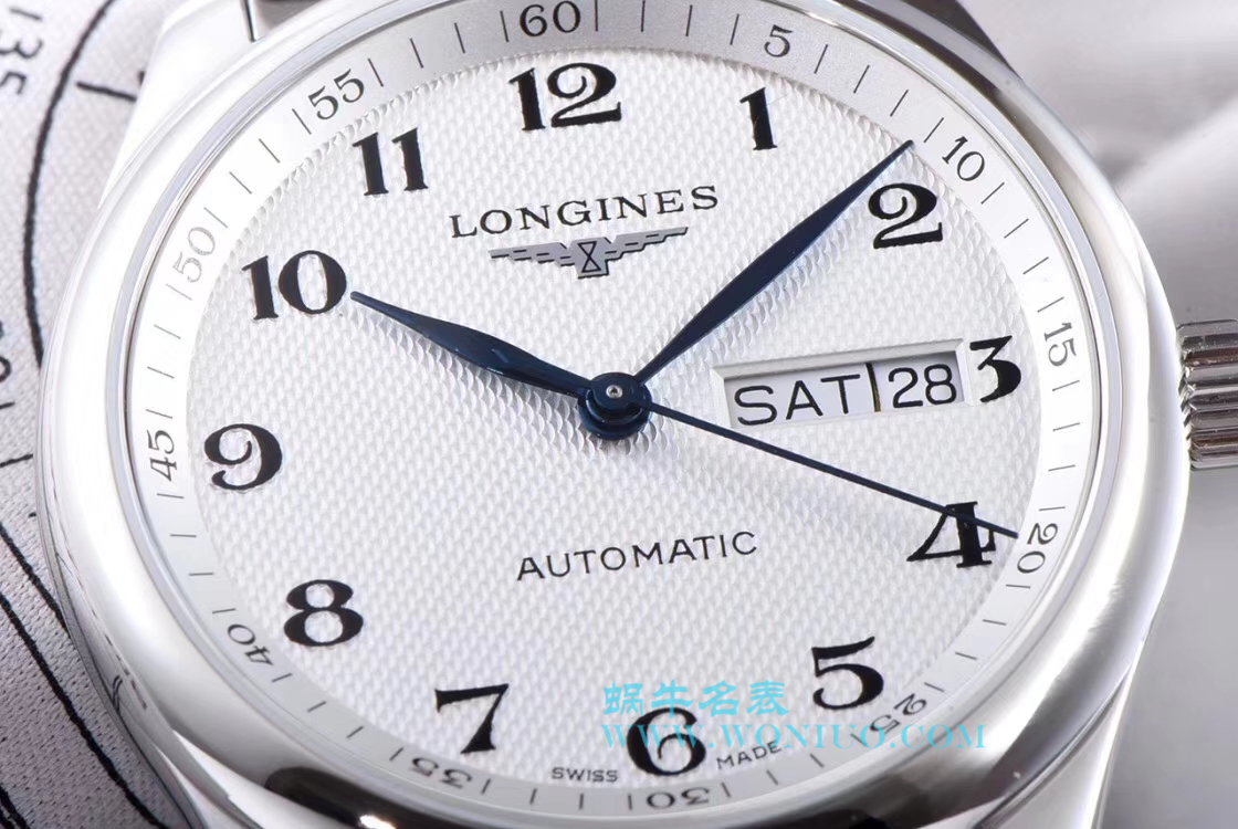   LG  浪琴名匠系列星期日历双历L2.755.4.78.3腕表 / L099