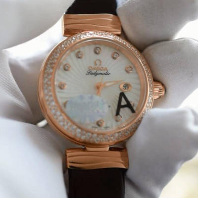   HBBV6  欧米茄碟飞鸟巢系列425.68.34.20.55.004女士机械腕表