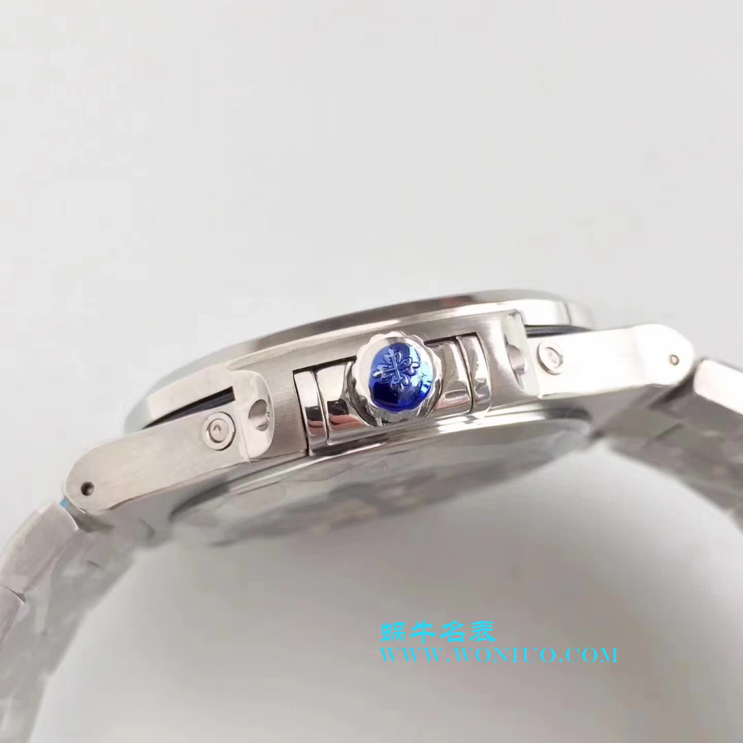   KM高百达翡丽Nautilus系列精钢男表5726A-001 / BD204