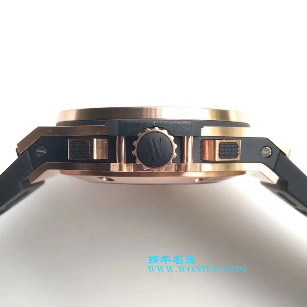   HBBV6  宇舶系列301.PX.1180.RX腕表 / YB024