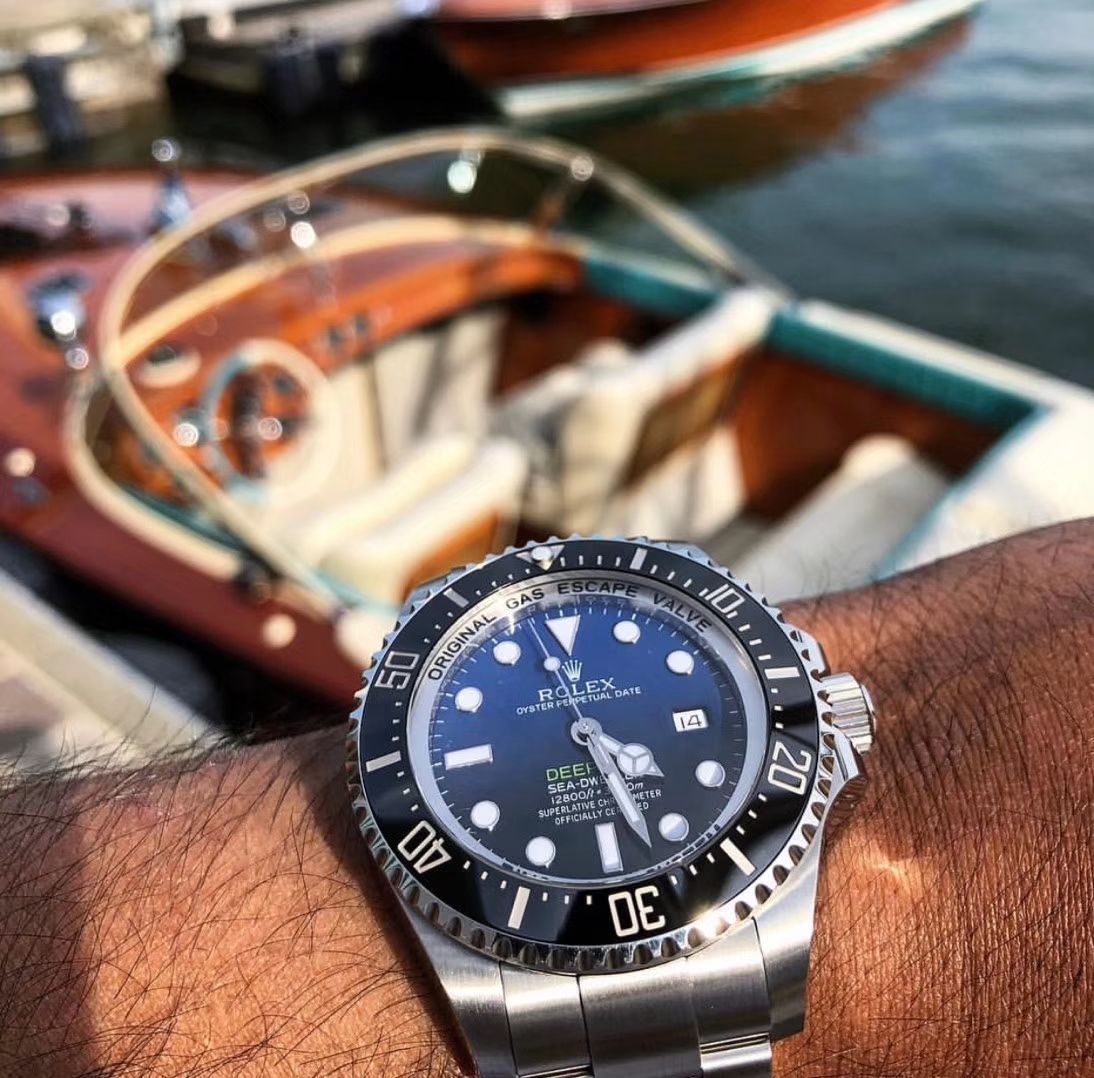   AR  劳力士海使型系列116660-98210 蓝盘腕表(904钢渐变蓝鬼王) / R208