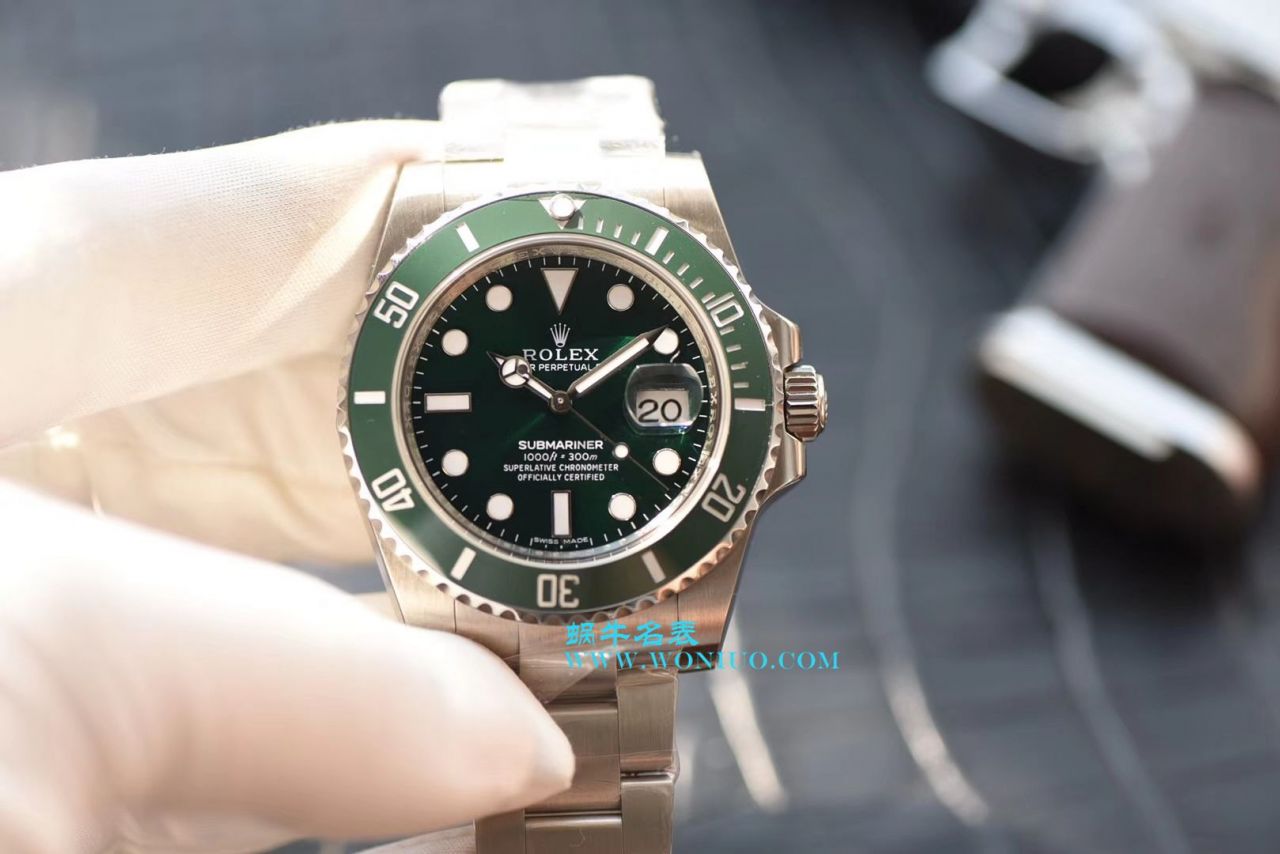   NOOB厂V8版本  劳力士潜航者型系列116610LV-97200 绿水鬼腕表 / R213