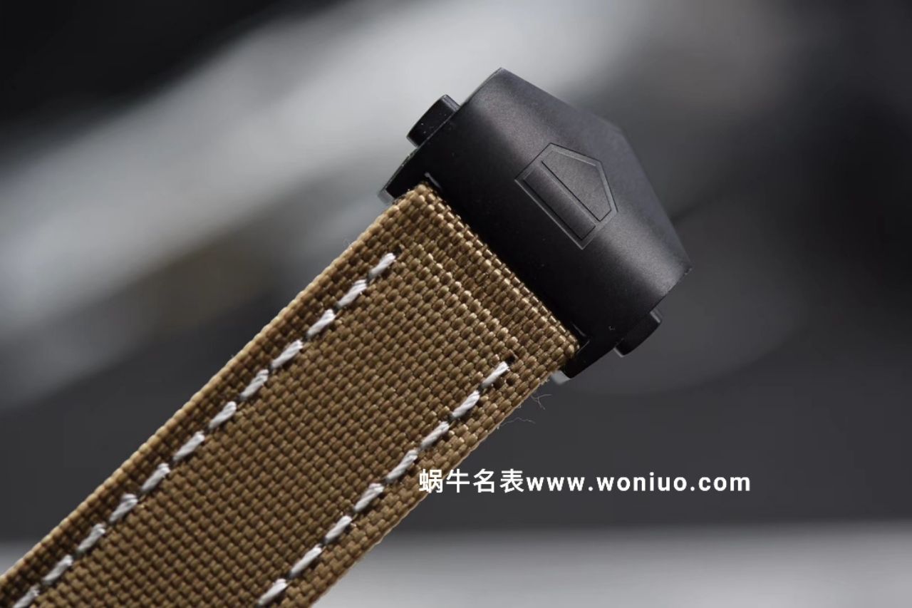 V6厂版本新品～豪雅竟潜43mm黑壳 同步专柜最新款  / TG059