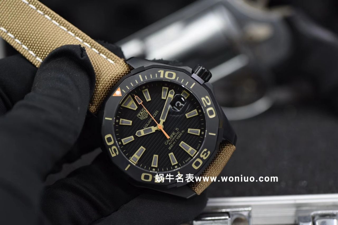 V6厂版本新品～豪雅竟潜43mm黑壳 同步专柜最新款  / TG059