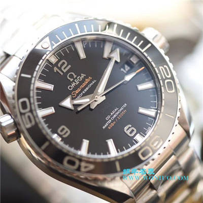   SSS超级  欧米茄海洋宇宙600米系列232.32.44.22.01.001腕表