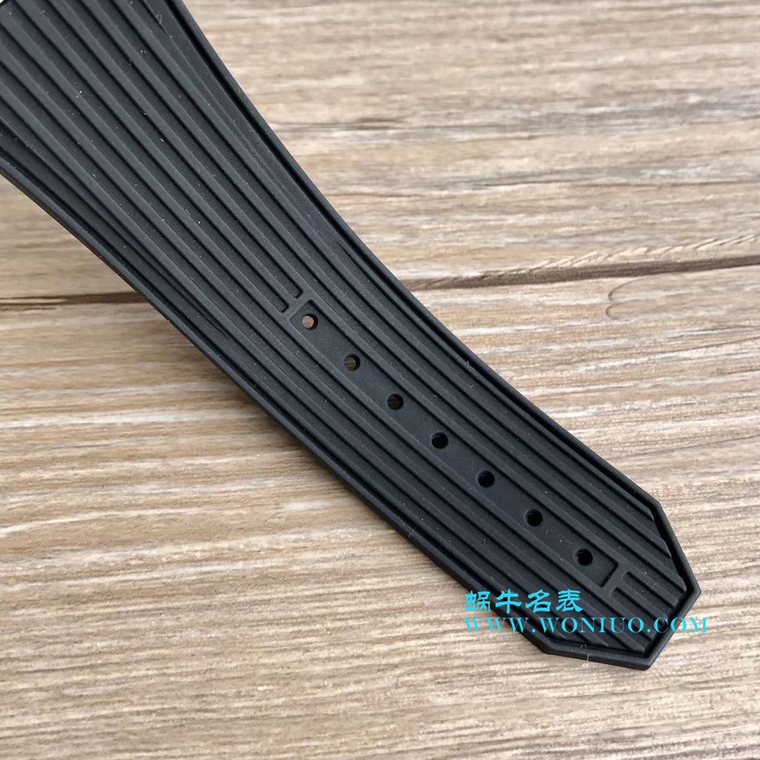   JB  宇舶系列411.OX.1180.RX镂空腕表 / YB054