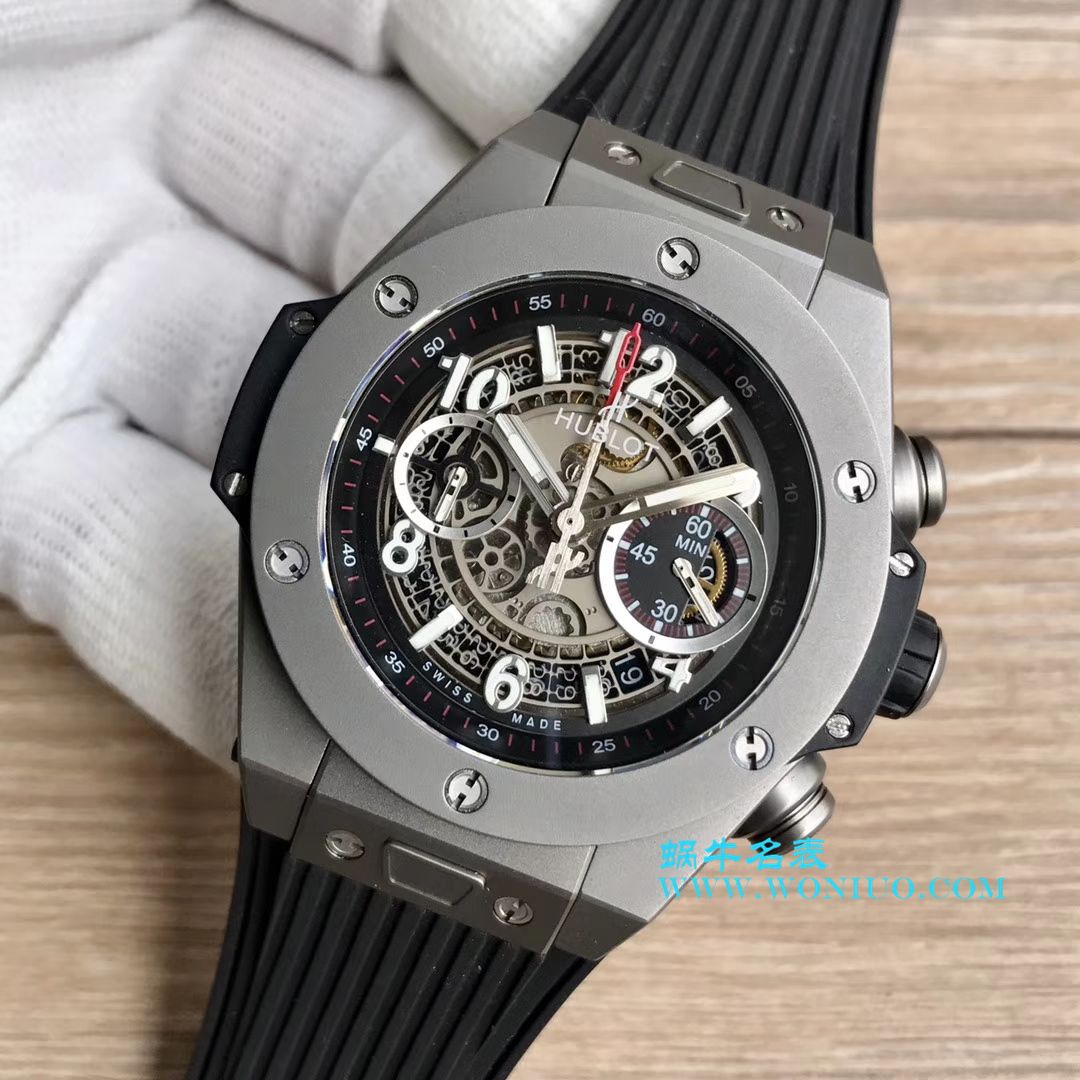   JB  宇舶系列411.OX.1180.RX镂空腕表 / YB054