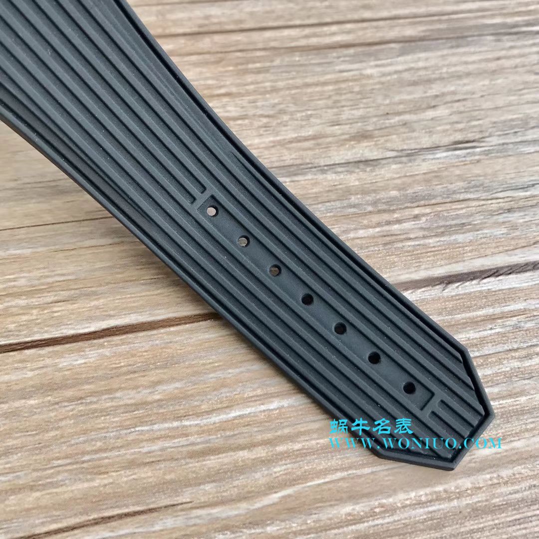   JB  宇舶系列411.OX.1180.RX镂空腕表 / YB054