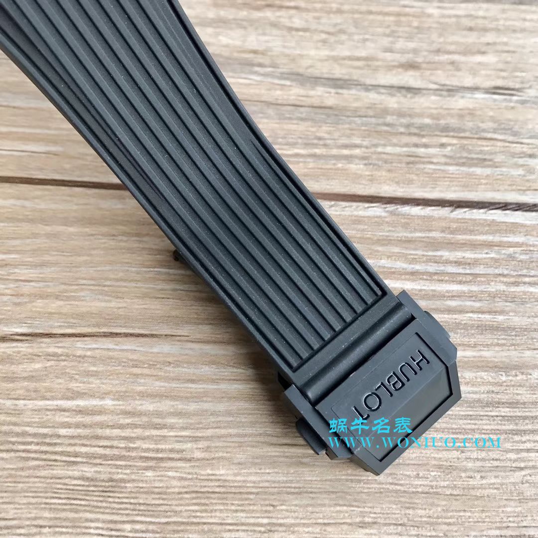   JB  宇舶系列411.OX.1180.RX镂空腕表 / YB054