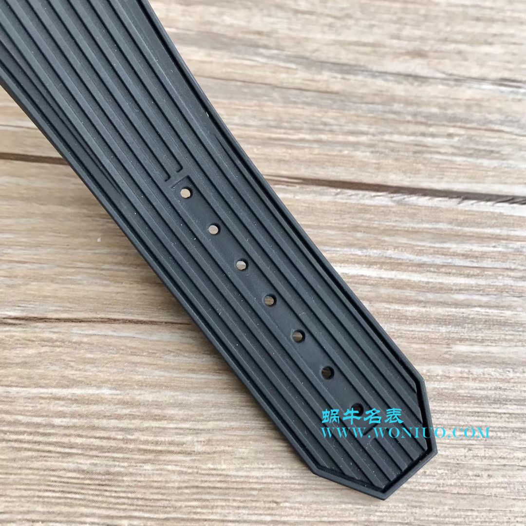   JB  宇舶系列411.OX.1180.RX镂空腕表 / YB054